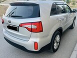 Kia Sorento-8