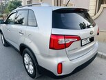 Kia Sorento-10