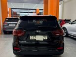Kia Sorento-7