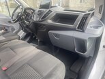 Ford Transit-9