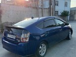 Toyota Prius-4