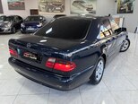 Mercedes E 220 d-2