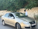Volkswagen Jetta-6