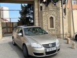 Volkswagen Jetta-12
