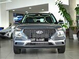 Hyundai Venue-2