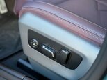 BMW 530e-21