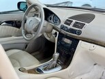 Mercedes E 240-26
