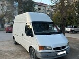 Ford Transit-2