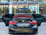 Toyota Camry-13