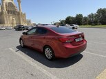 Hyundai Elantra-4