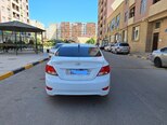 Hyundai Accent-2