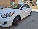 Hyundai Accent-4