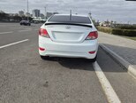 Hyundai Accent-2