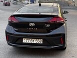 Hyundai IONIQ-2