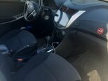 Hyundai Accent-10