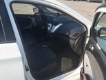 Hyundai Accent-11