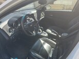Chevrolet Cruze-12
