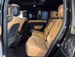 Land Rover Defender-12
