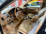 Porsche Cayenne-5