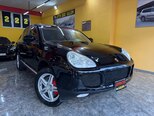 Porsche Cayenne-12