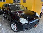 Porsche Cayenne-1