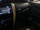 Toyota Fortuner-8