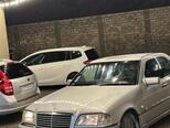 Mercedes C 240-3