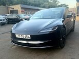 Tesla Model 3-4