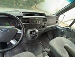 Ford Transit-5