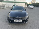 Kia K5-1