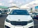 Kia Carnival-1