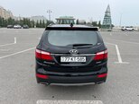 Hyundai Grand Santa Fe-17