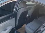Hyundai Elantra-9