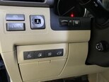 Lexus LX 570-21