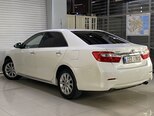Toyota Camry-11