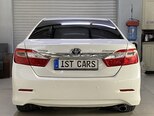 Toyota Camry-8