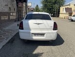 Chrysler 300C-2