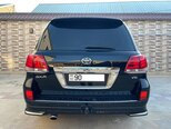 Toyota Land Cruiser-7