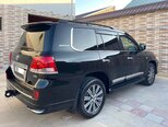 Toyota Land Cruiser-6