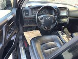 Toyota Land Cruiser-12