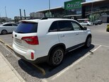 Kia Sorento-4