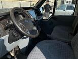 Ford Transit-12