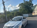Hyundai Sonata-5