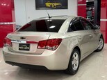 Chevrolet Cruze-11