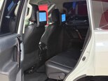 Toyota Land Cruiser Prado-18