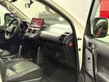 Toyota Land Cruiser Prado-19
