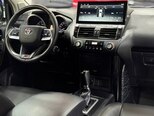 Toyota Land Cruiser Prado-21