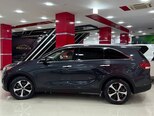 Kia Sorento-9