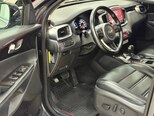 Kia Sorento-23