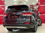 Kia Sorento-16